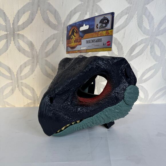 2022 Jurassic World Dominion Therizinosaurus Mask w/Moveable Jaw Mattel - Picture 7 of 8